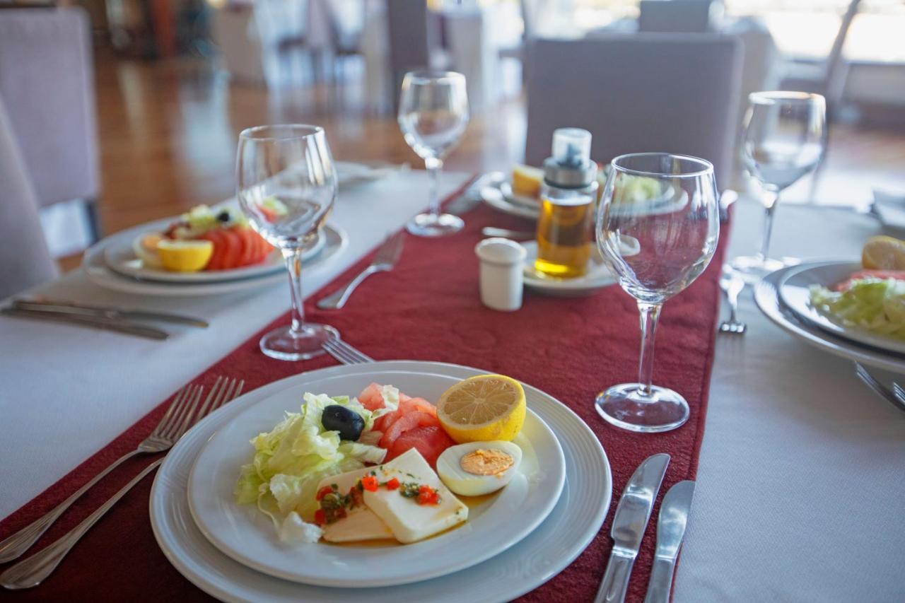Gran Hotel Vicente Costanera Пуэрто-Монт Экстерьер фото