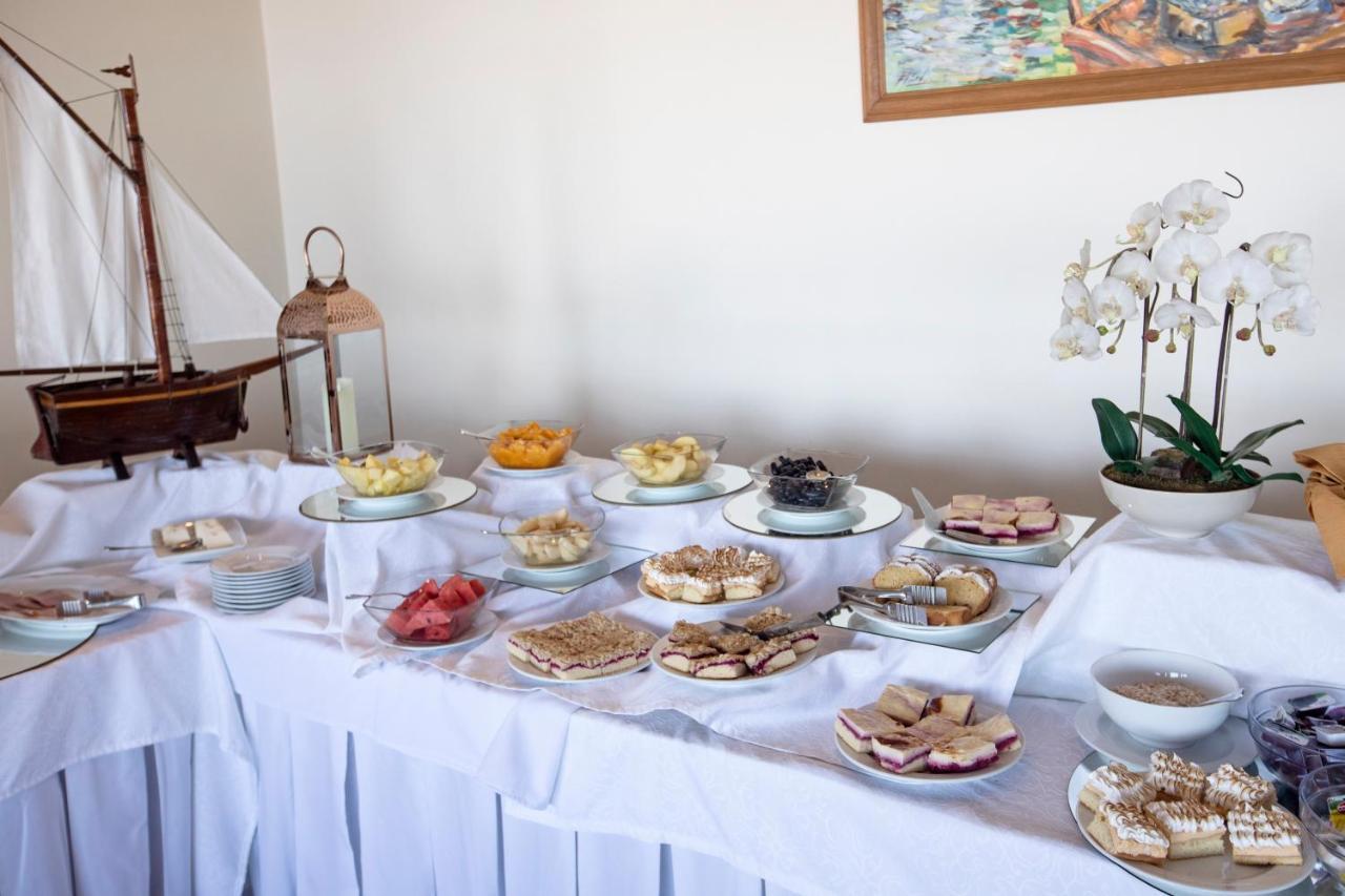 Gran Hotel Vicente Costanera Пуэрто-Монт Экстерьер фото
